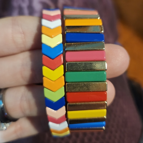 Set Of Two Colorful Stretchy Bracelets - Picture 2 of 4